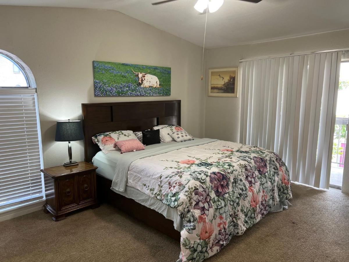 Beautiful 1-Bedroom Townhome With Nice Amenities هيوستن المظهر الخارجي الصورة