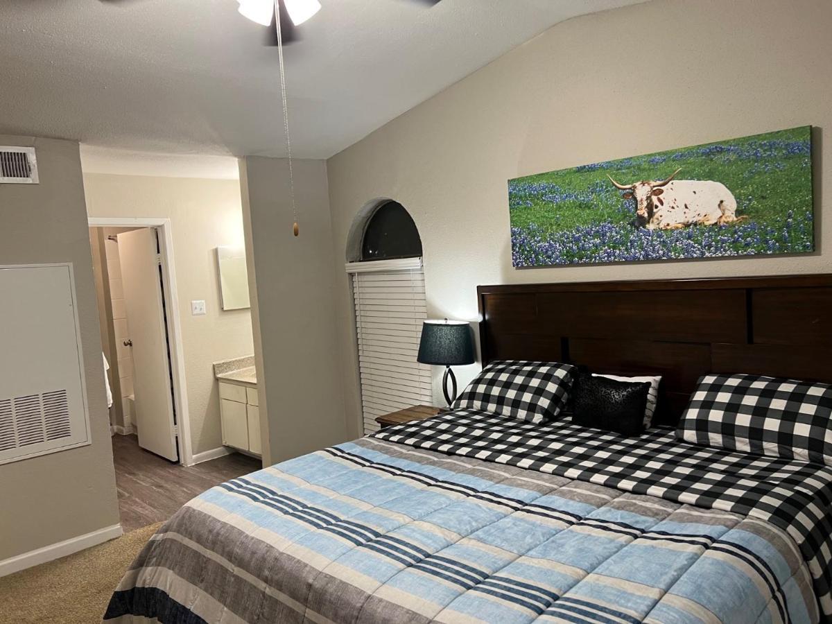 Beautiful 1-Bedroom Townhome With Nice Amenities هيوستن المظهر الخارجي الصورة