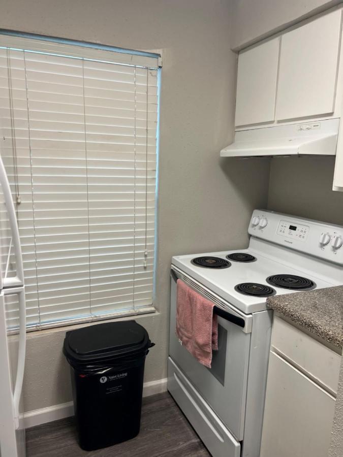Beautiful 1-Bedroom Townhome With Nice Amenities هيوستن المظهر الخارجي الصورة